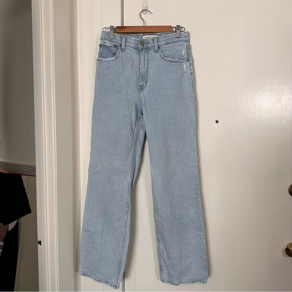 Abercrombie 90s High Rise Relaxed Jean